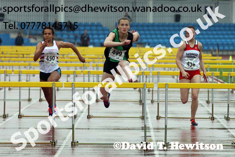Womens under-20s 100 metres hurdles, Northern Championships, Sport City, Manchester. Photo: David T. Hewitson/Sports for All Pics